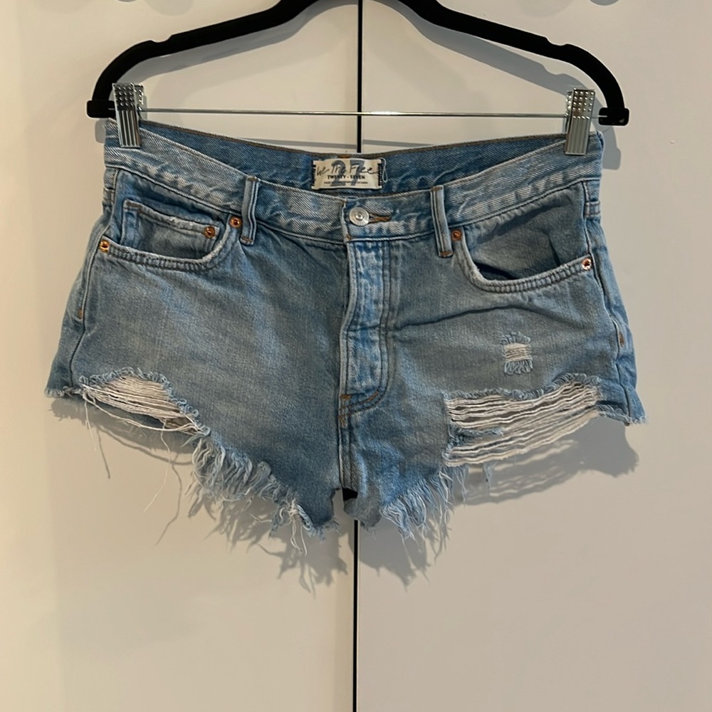 Free people jean shorts. Good condition.